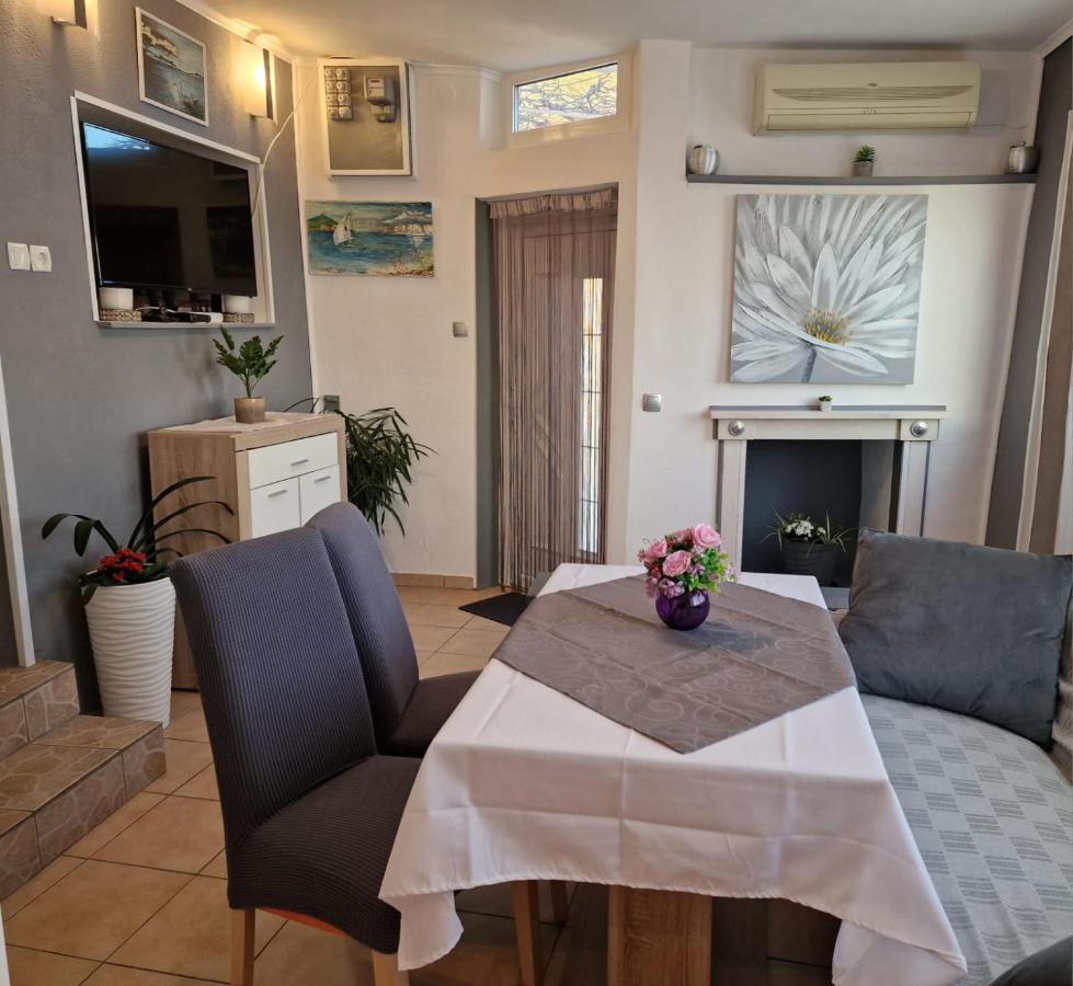 Ana Lozica With Terrace Apartment *